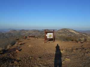 Bench and kiosk just past mile 3